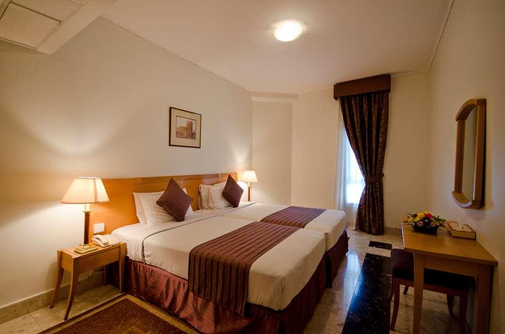 บัสทานเซนเตอร์แอนด์เรสซิเดนซ์ Aparthotel ดูไบ ห้อง รูปภาพ