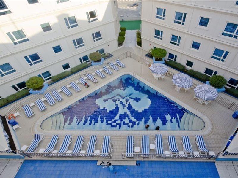 บัสทานเซนเตอร์แอนด์เรสซิเดนซ์ Aparthotel ดูไบ ภายนอก รูปภาพ