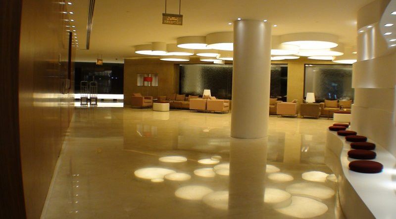 บัสทานเซนเตอร์แอนด์เรสซิเดนซ์ Aparthotel ดูไบ ภายนอก รูปภาพ
